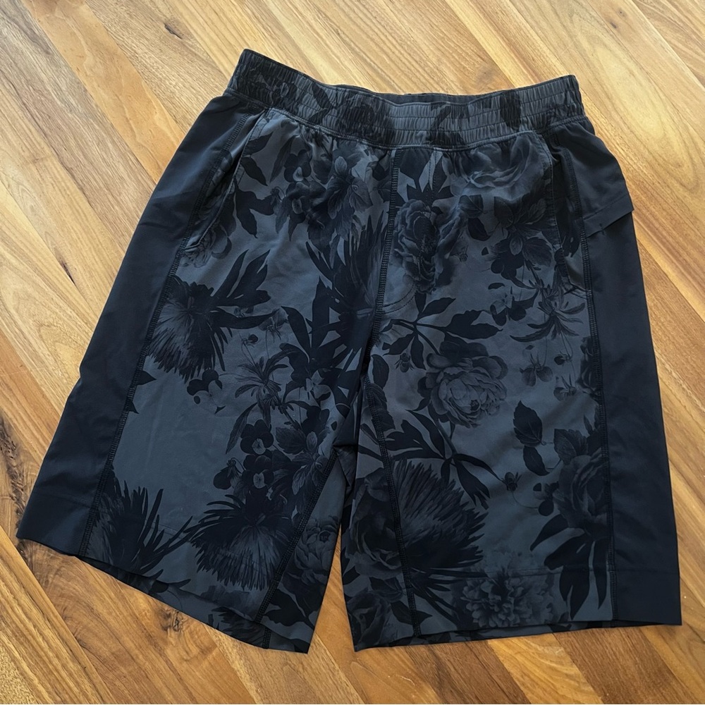 Lululemon Pace Breaker Shorts